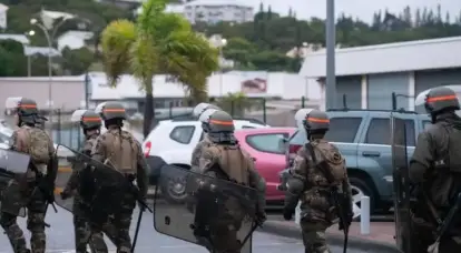 МИД России призвал Париж не применять насилие против протестующих в Новой Каледонии