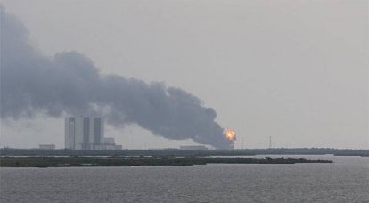 На американском космодроме взорвалась ракета Falcon-9