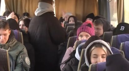 Из Белгородской области вывезут девять тысяч детей, спасая их от украинских обстрелов