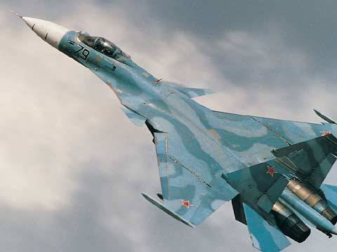 Китай создал "пиратскую" копию истребителя Су-33, разгадав секретные российские технологии