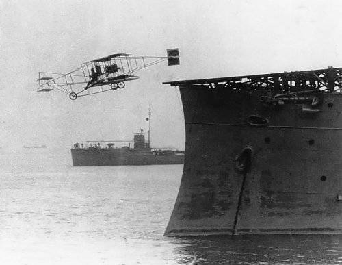 1281871848_first_airplane_takeoff_from_a_warship.jpg