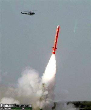 Пакистан успешно испытал крылатую ракету Хатф-VII