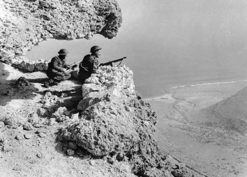 燃烧的沙漠：北非战役1940年至1943年