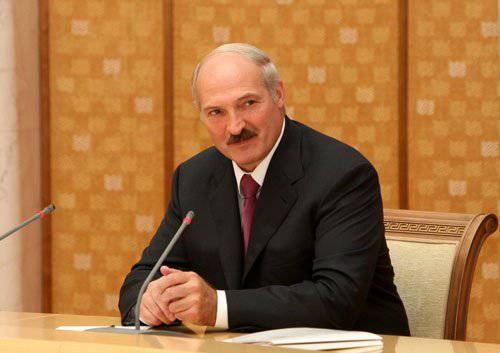 А.Лукашенко сделал губернаторов генералами и приказал готовиться к обороне