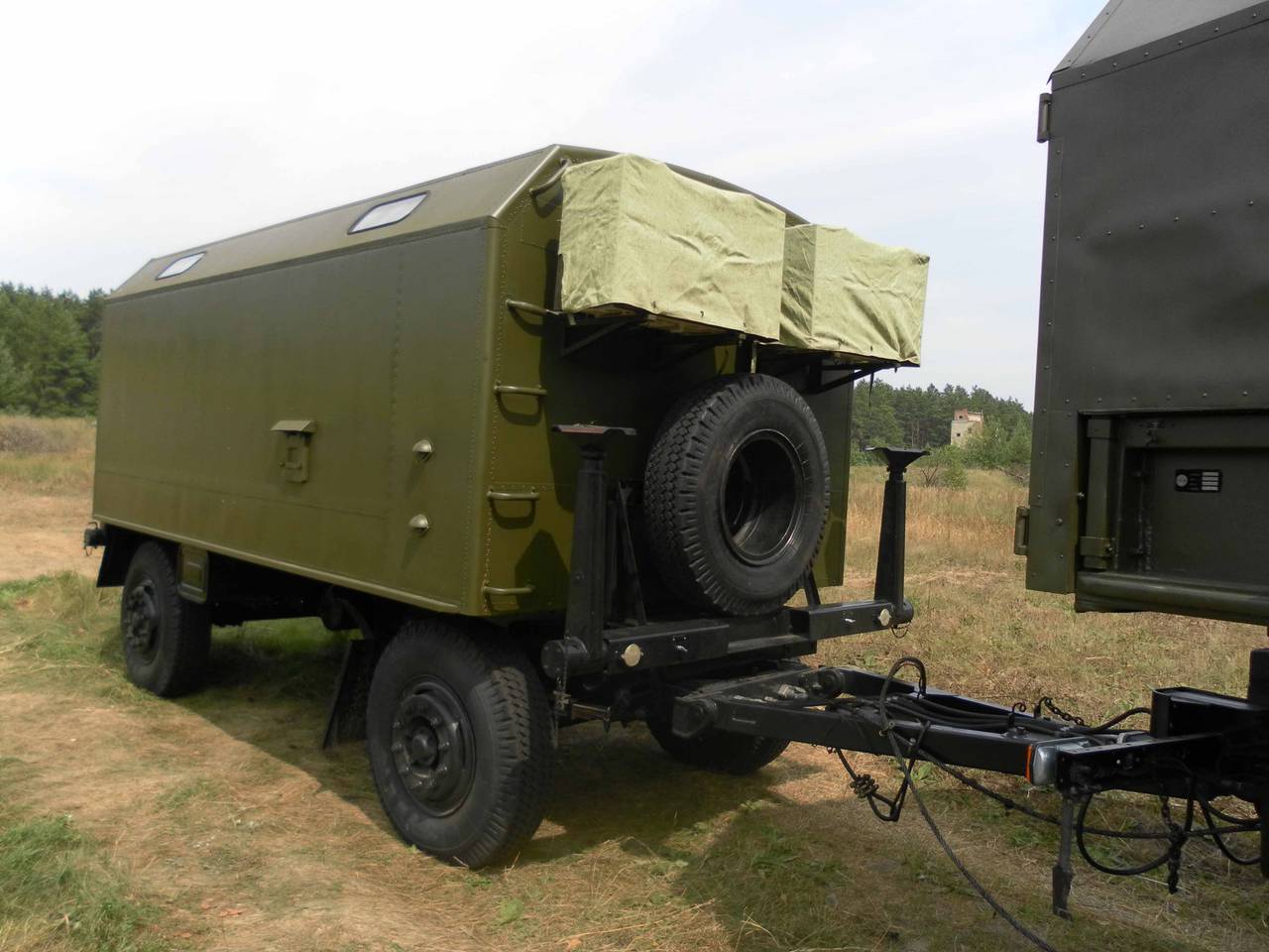 Mobile stand by radar P18 2 providing automatic detection