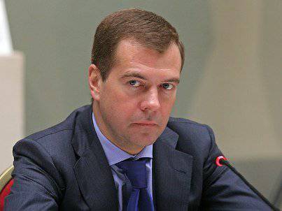 Медведев внес в Госдуму соглашение о транзите итальянского оружия в Афганист