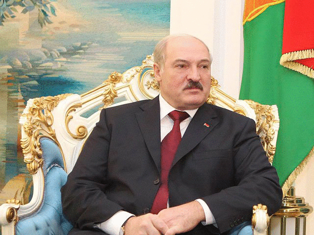 Лукашенко умилостивил ЕС: европейские послы возвращаются в Минск