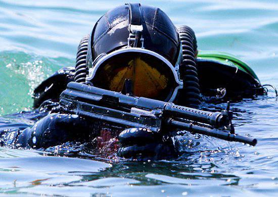 Спецназовцы ТОФ совершенствуют навыки борьбы с подводными диверсантами