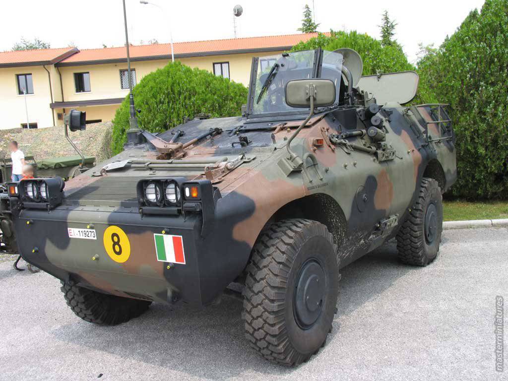 Adolescencia de ahora en adelante Pigmalión Vehículo blindado italiano IVECO Puma