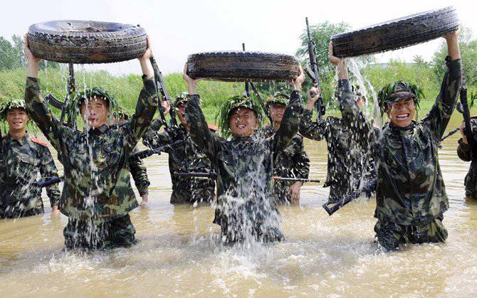 Тренировка китайского спецназа