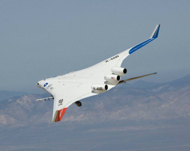 Boeing впервые испытал модель самолета X-48C