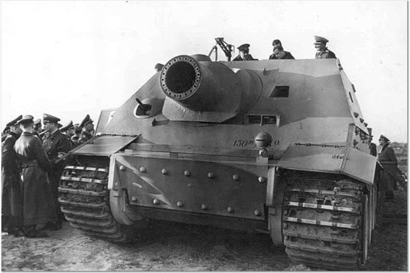 Бронетанковая техника Германии во Второй мировой войне. САУ Sturmtiger. «Тигр» против бункеров