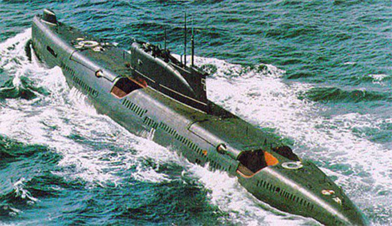 Дизель-электрические подводные лодки с крылатыми ракетами. Проект 651/651-К (Juliett class)