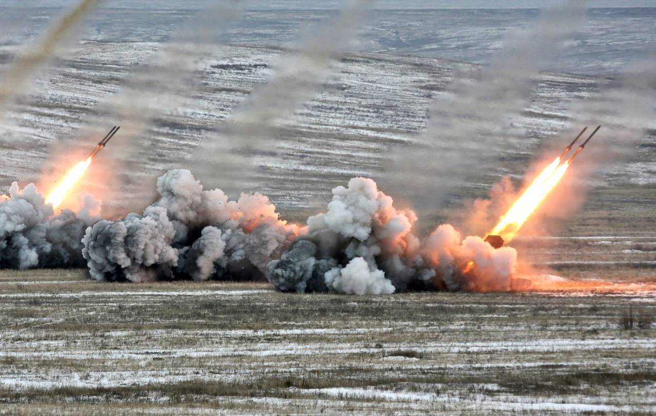 ВС Арцаха уничтожают военные базы Азербайджана