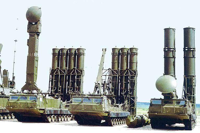 Универсальная зенитная ракетная система С-300В