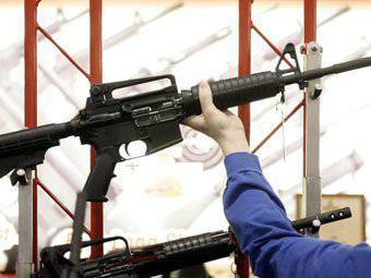 В США подсчитали объемы госпомощи производителям стрелкового оружия