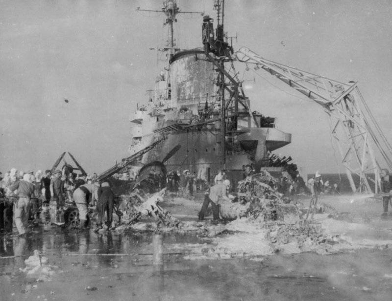 Сколько американских кораблей потопили камикадзе?
