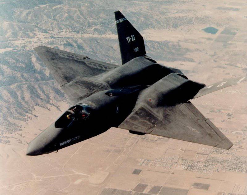 Американский многоцелевой истребитель F-23 Black Widow II