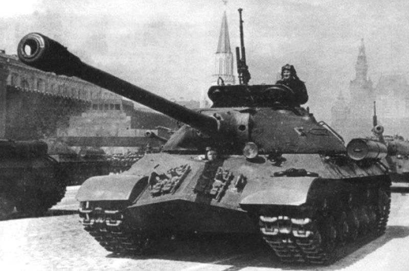 Тяжелые танки СССР в послевоенный период