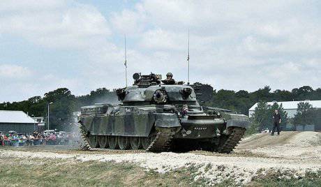 В собственности у граждан США насчитали тысячу боевых танков