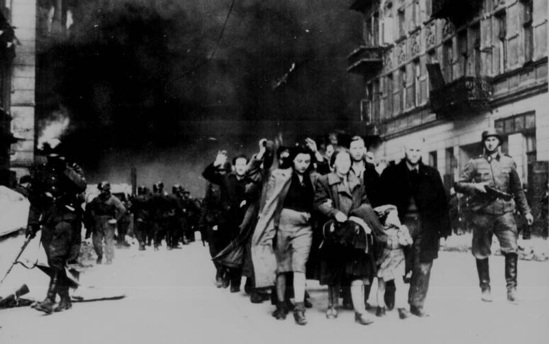 «Варшавского гетто больше не существует»