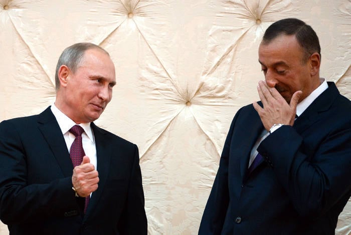 Как визит Путина в Азербайджан демонизировали