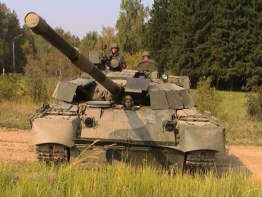 В России были созданы модификации Т-80, которые превосходят Т-72Б3 и Т-90А