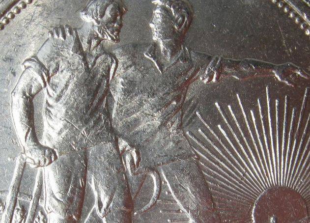 Где и почему чеканились первые советские монеты