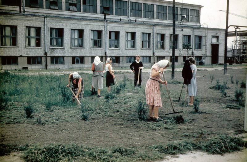 Фоторепортаж из СССР полувековой давности. Советская жизнь в объективе Джона Шульца