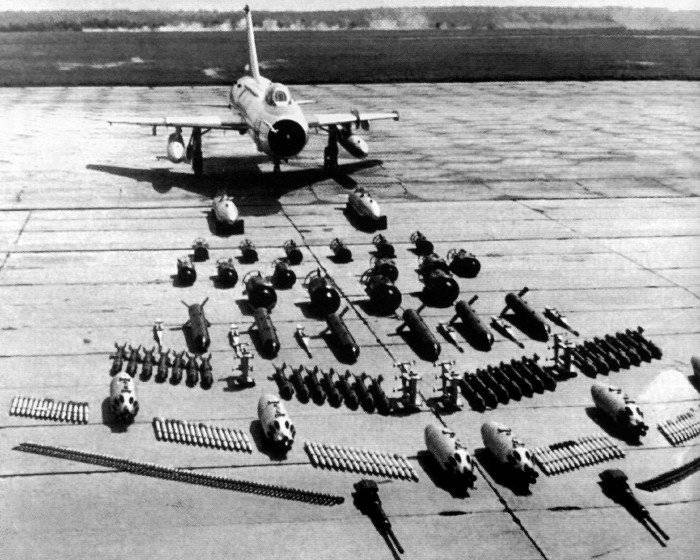 Советские истребители-бомбардировщики в бою. Часть 1-я