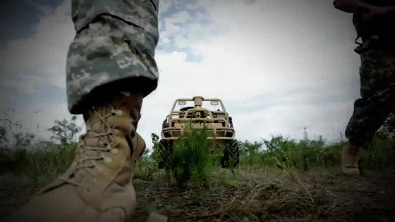 Американская армия финансирует разработку беспилотных грузовиков