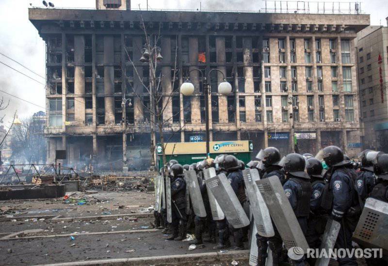 Киевские «военно-уличные» манёвры