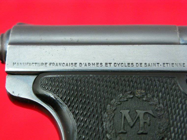 Пистолет Ле Франсэ «Modele de Poche» («pocketmodel»)