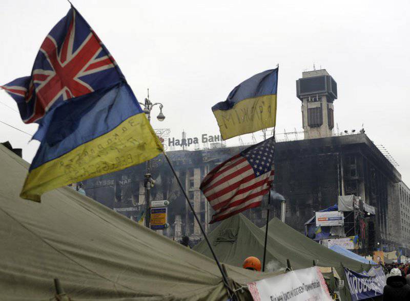 Эксперт: Кризис на Украине спровоцировали ЕС и США