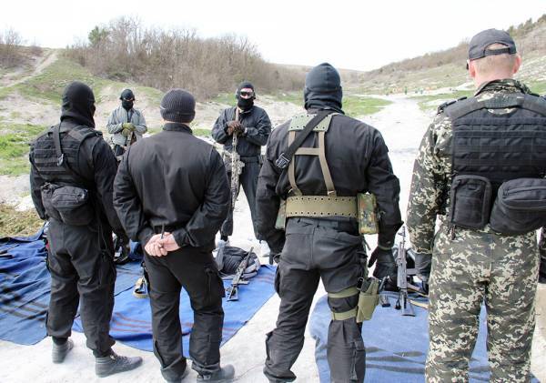 В Крыму начались тренировки морского пограничного спецназа