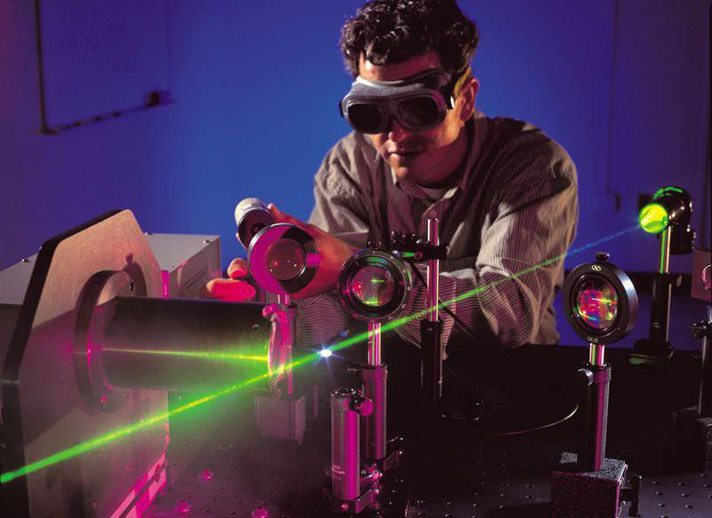 How Much Do Laser Technicians Get Paid