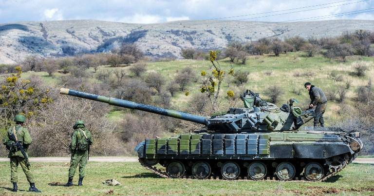 Украина вывезла из Крыма военной техники на $1 млрд