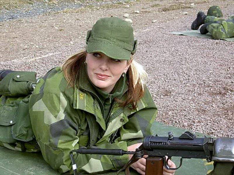 Женщины в армиях иностранных государств