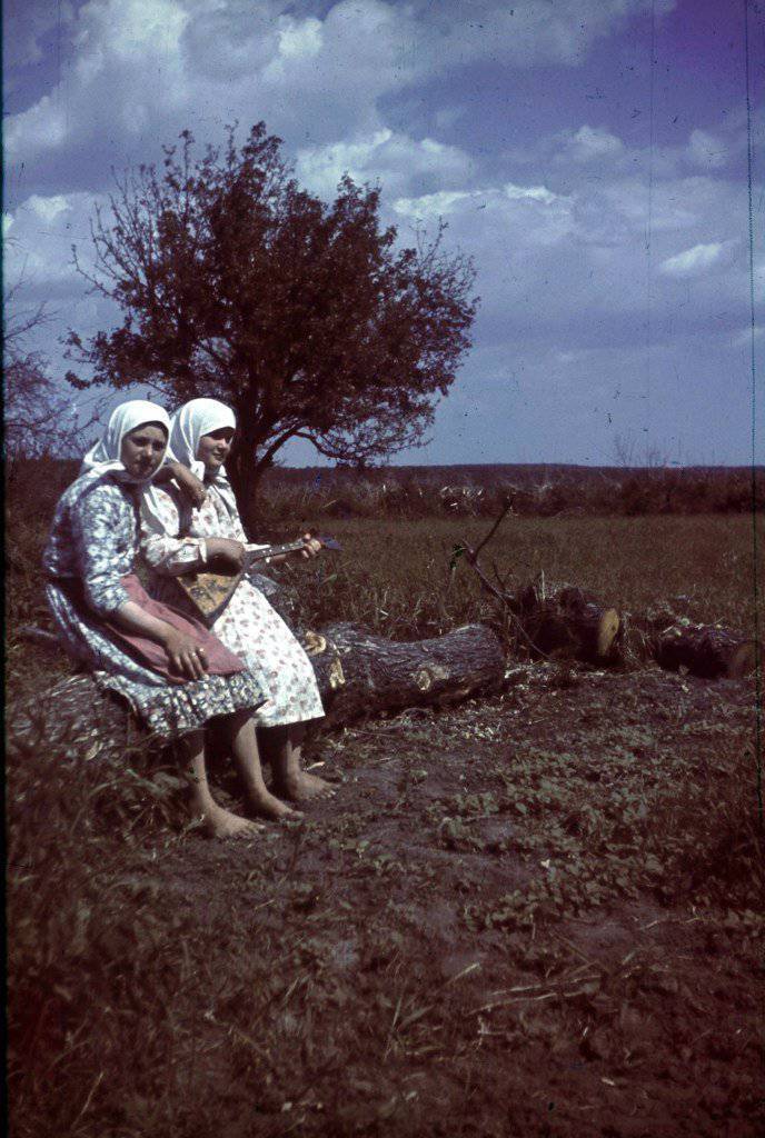 Фотограф Франц Грассер в Белгородской области. 1943