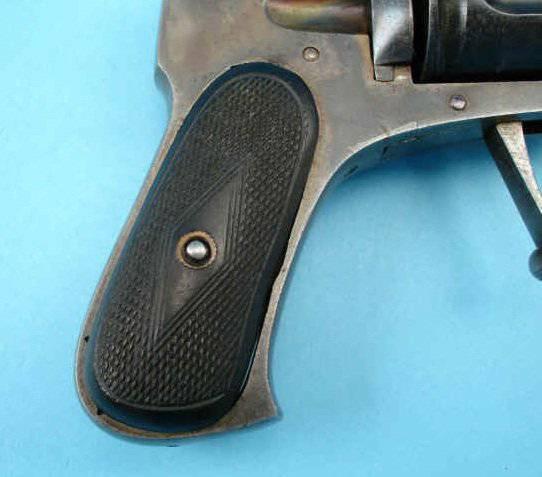Бельгийский револьвер Велодог «фасон Браунинг» калибра 6,35 мм