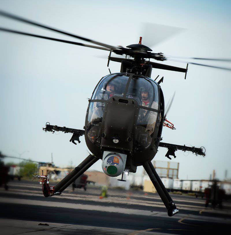 ˸    AH-6i   
