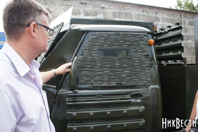 Новинки украинской бронетехники: «техничка» и медицинская машина