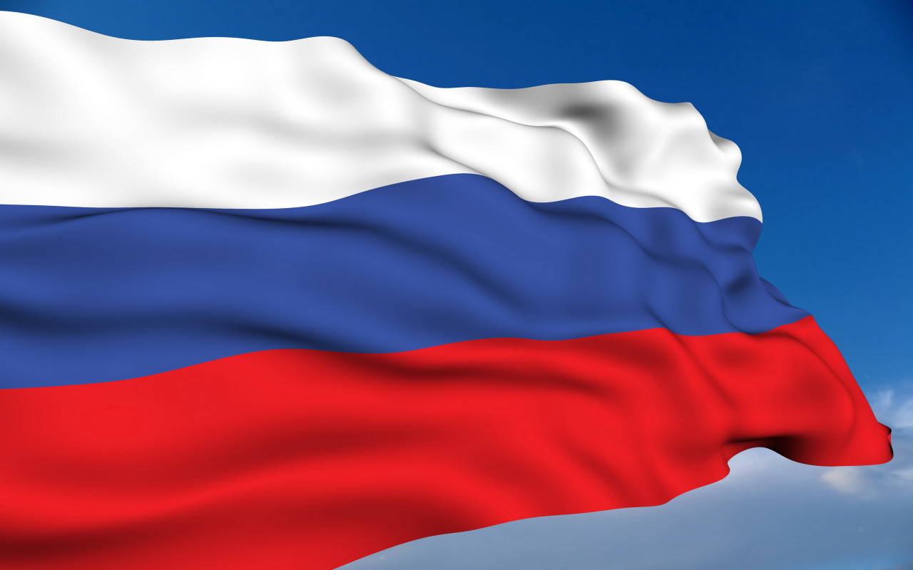 La Russie célèbre le jour du drapeau national