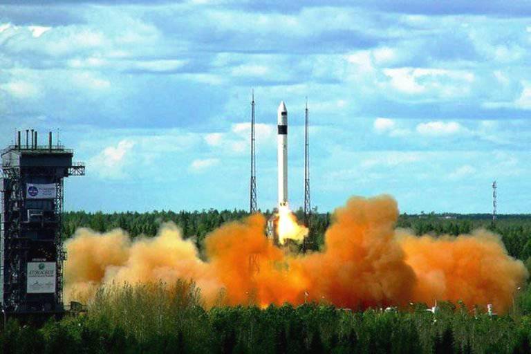 Минобороны откажется от ракет-носителей «Рокот» в 2016 году