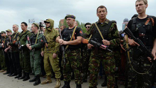 В ДНР и ЛНР официально создана объединённая армия Новороссии (ОАН)