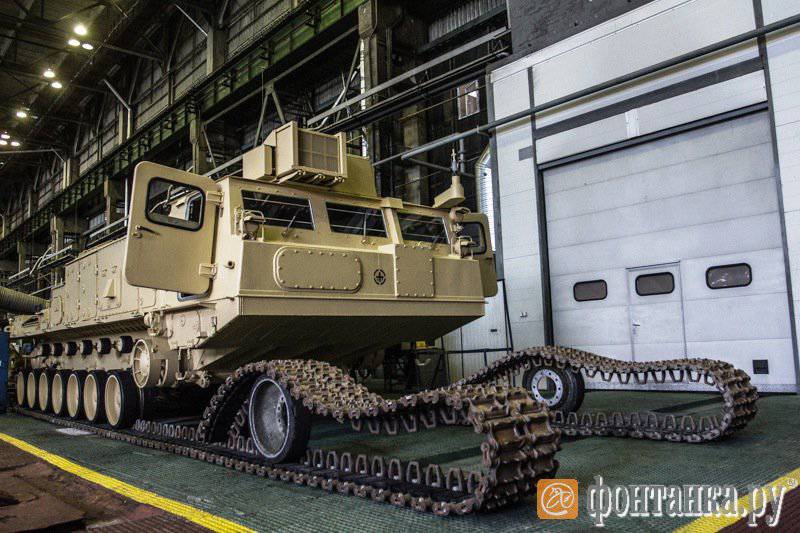 Кировский завод выполнил заказ на шасси для ЗРК С-300, предназначенные «загадочному» заказчику