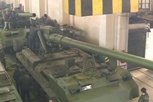 Украина собирается использовать против Донбасса 203-мм "Пионы"