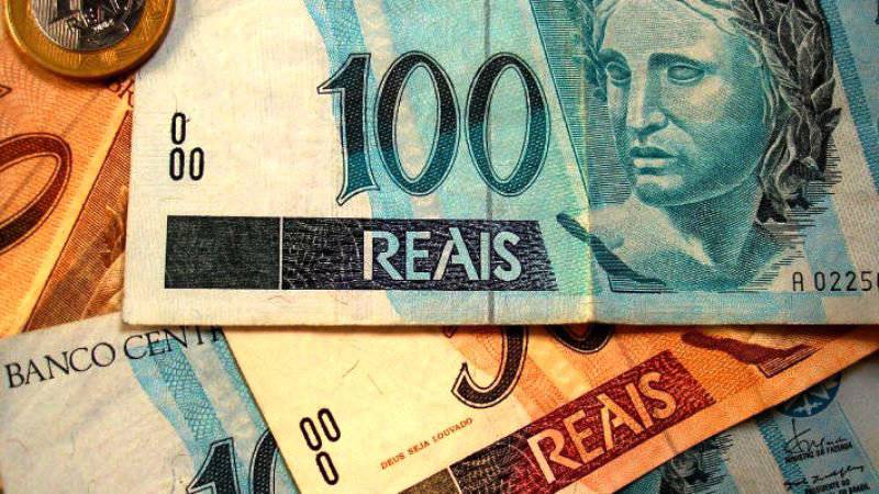 Уругвай и Бразилия перестали использовать доллар во взаиморасчётах