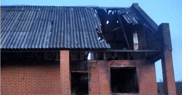 В Чечне сожгли дома террористов