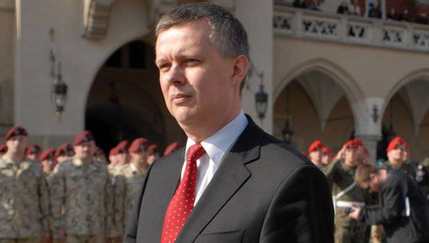Глава Минобороны Польши от имени НАТО пообещал разобраться с Россией